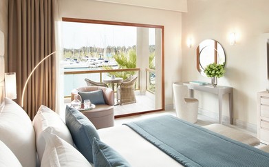 https://ohmydream.club/storage/media/uploads/sani_dunes/rooms/Marina Deluxe Double/prev/6383cf4929f3a.jpg